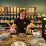 Sercotec Abre postulaciones a fondo que apoya la digitalización de los almacenes de barrio