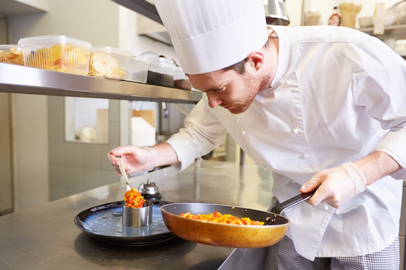 Abren postulación a Becas de Oficios Culinarios